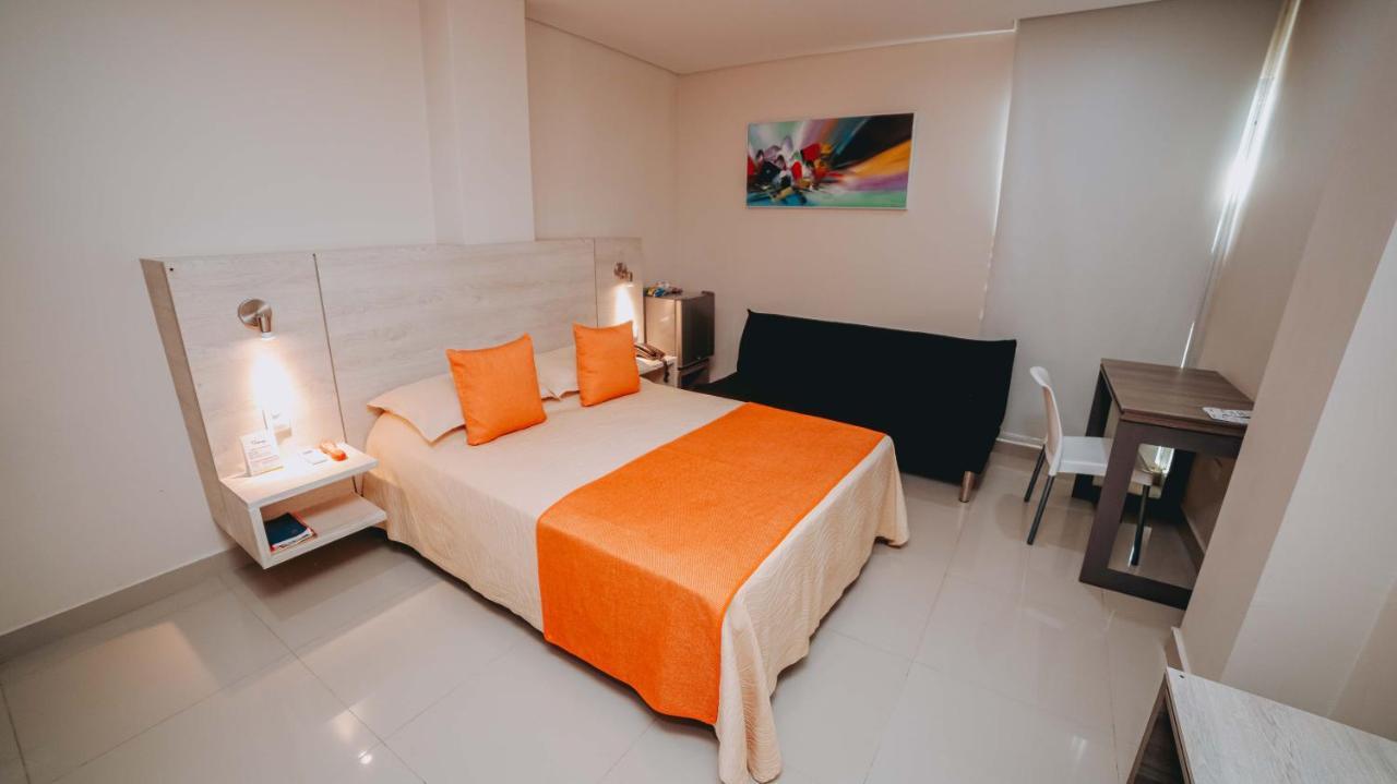 Hotel Seven Montería Kültér fotó